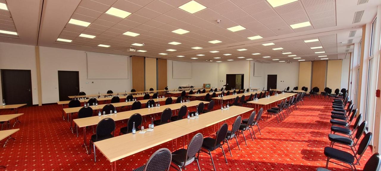 Hotelpark Der Westerwald Treff Oberlahr Esterno foto